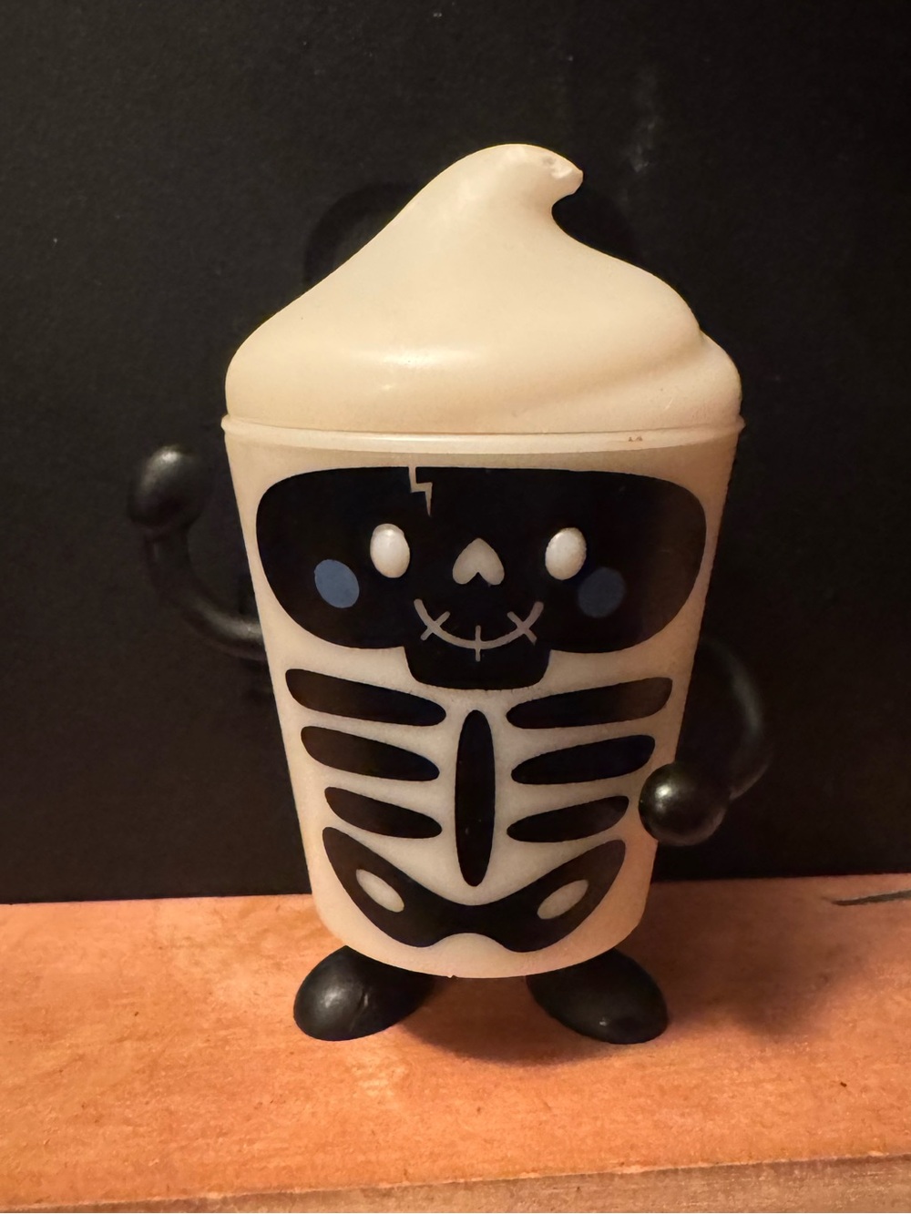 Wendy’s RARE BooBag Frosty Fright- Bone Chiller ULTRA RARE Glow in the Dark
